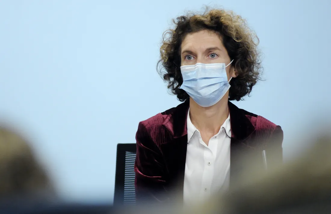 La ministra Ubach en la roda de premsa d'aquesta tarda.