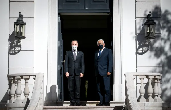 152318_1103_bilateral_costa_espot_1