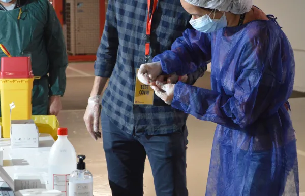 152327_realitzacio-dels-tests-cribratge-ana_2445965650_71576495_1332x886