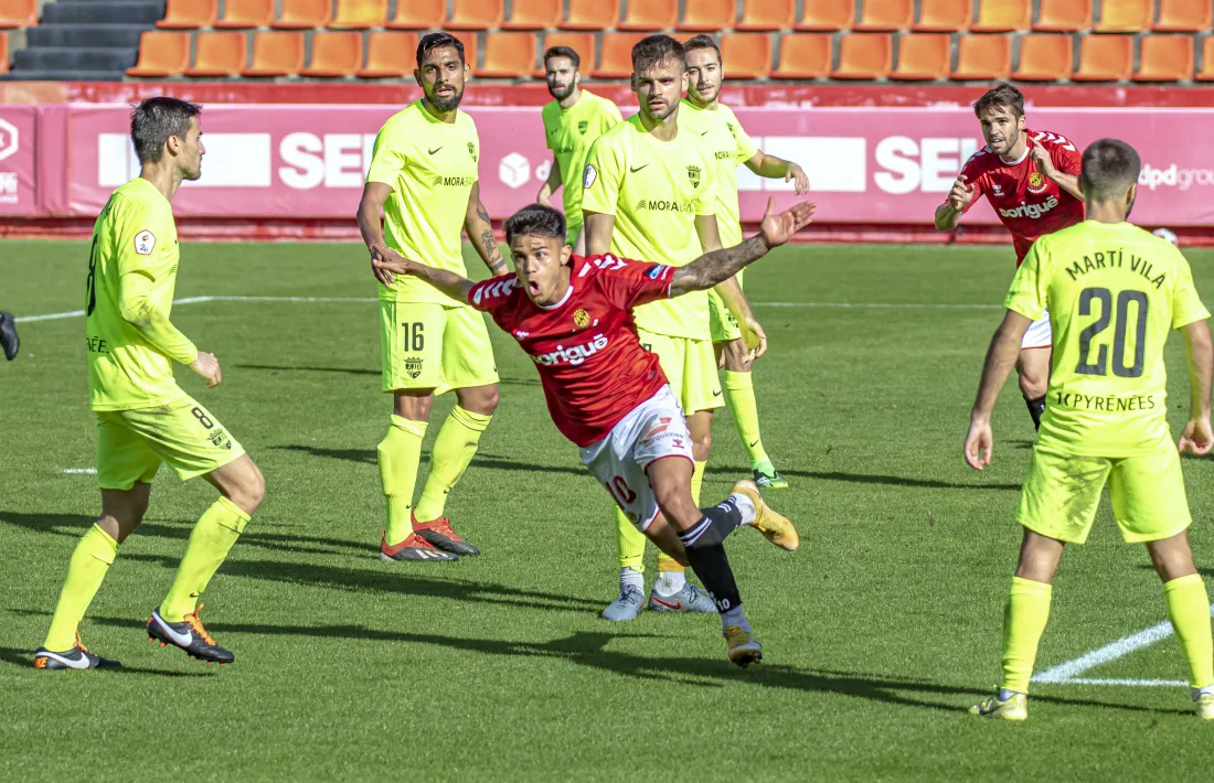 L’atacant gironí del Nàstic Tarragona, Roger Brugué, més conegut com a ‘Brugui’, va ser ahir un dels malsons de l’FC Andorra.Foto: Gimnàstic Tarragona