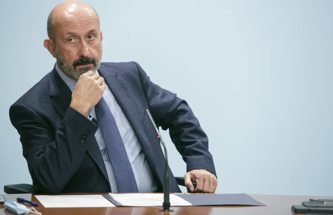 El ministre de Salut, Joan Martínez Benazet, en la roda de premsa d'aquesta tarda.