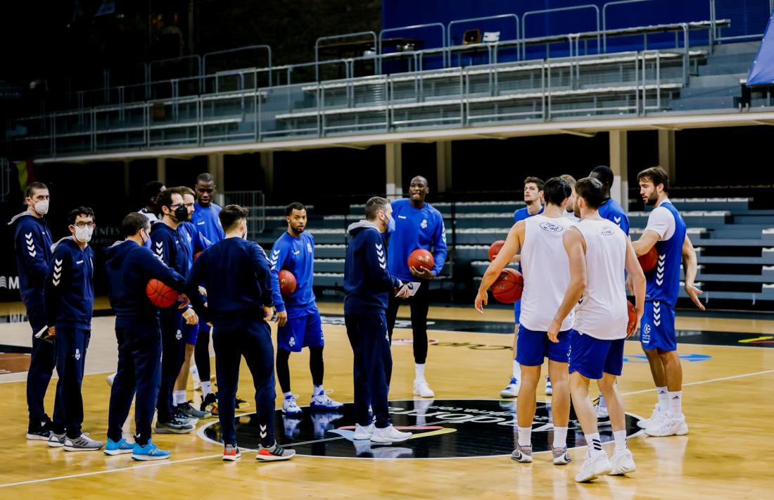 La plantilla del BC MoraBanc, encara sense Haukur Palsson i amb els dubtes de Sy i Moussa, torna a jugar avui.  Foto: Twitter BC MoraBanc