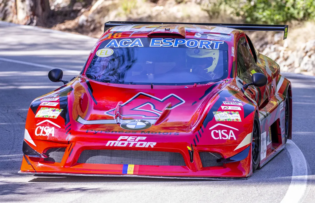 Raül Ferré, patrocinat per CISA Immobiliària, al volant de l’Speed Car. Foto: Fotoesport
