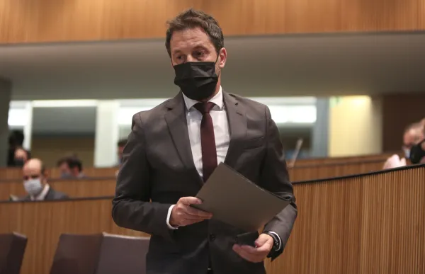 p._7.1_pere_lopez_-_facundo_santana