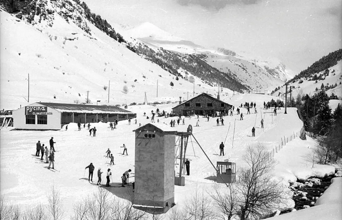La pista amb remuntador (i piscina climatitzada) del Canaro, oberta el 1966 i on es van iniciar generacions d’esquiadors.