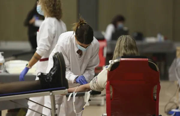 p._10.2_donar_sang_-_facundo_santana