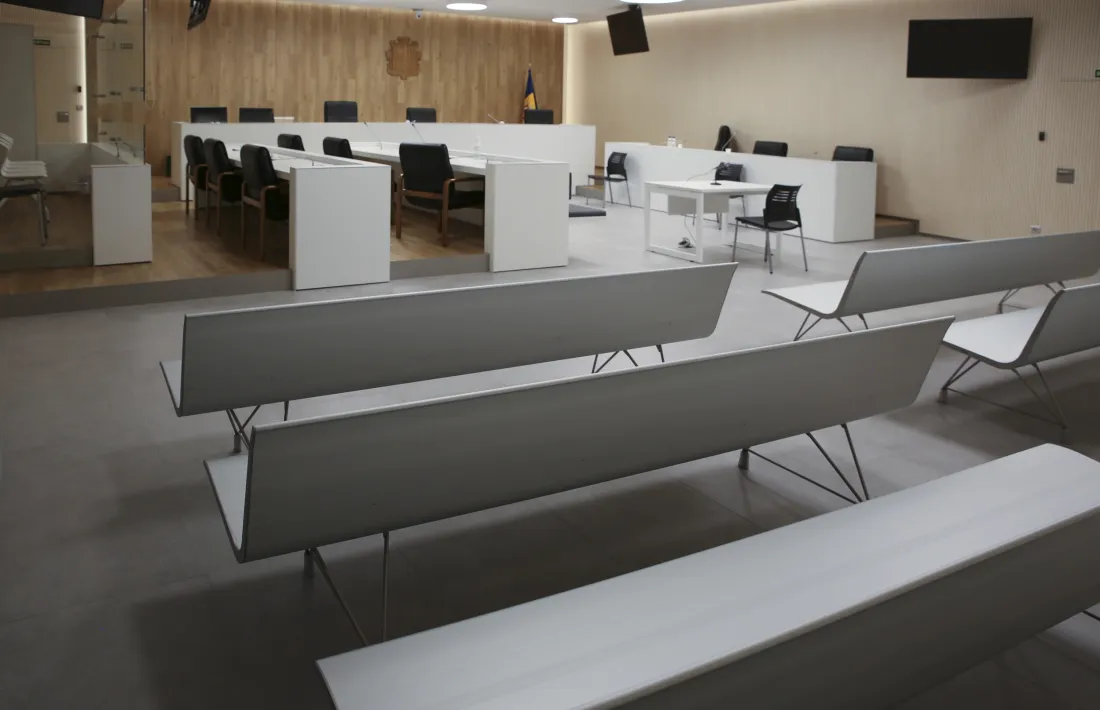 Les sentències es comuniquen en aquesta mateixa sala.