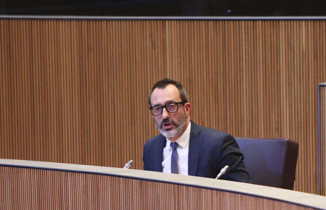 El ministre d’Afers Socials, Habitatge i Joventut, Víctor Filloy, va defensar el “full de ruta” del Govern en matèria d’habitatge.
