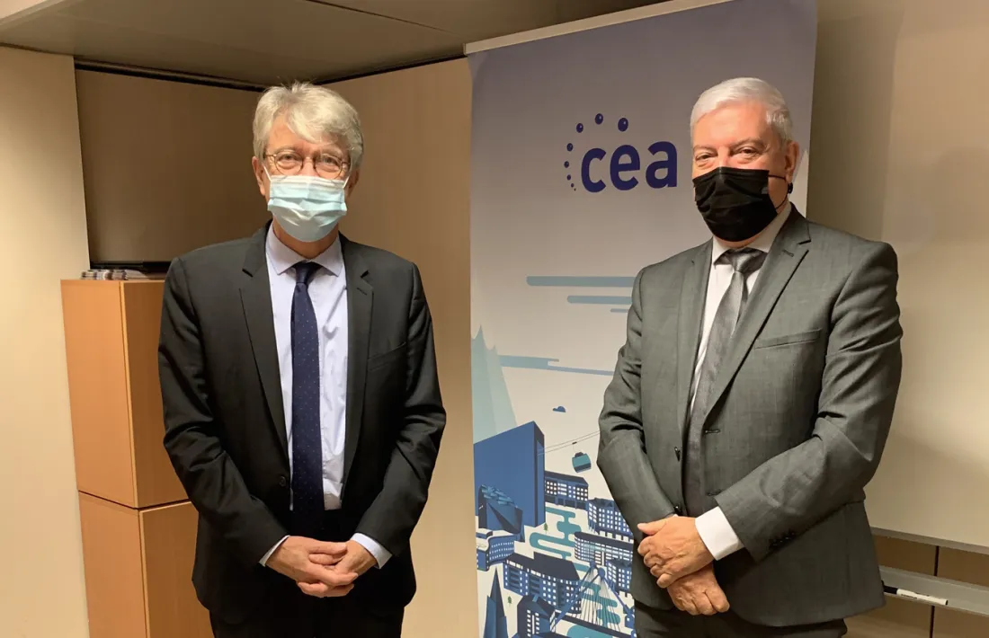 L'ambaixador de França a Andorra, Jean-Claude Tribolet, i el president de la CEA, Gerard Cadena.