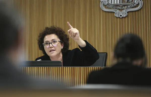 p._10.1_judith_pallares_-_facundo_santana