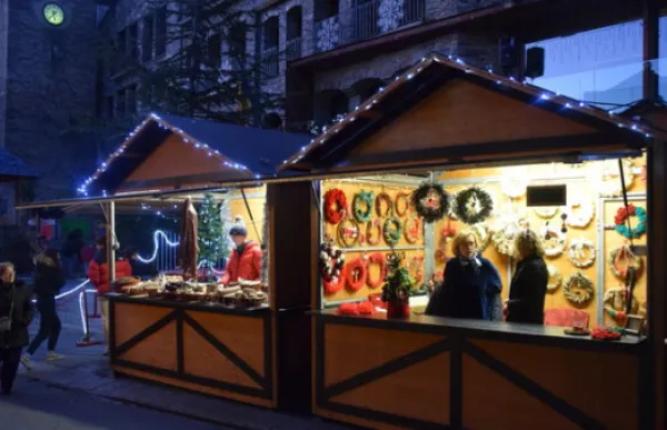 152650_casetes-mercat-nadal-as-ana_2357174499_67954584_651x366