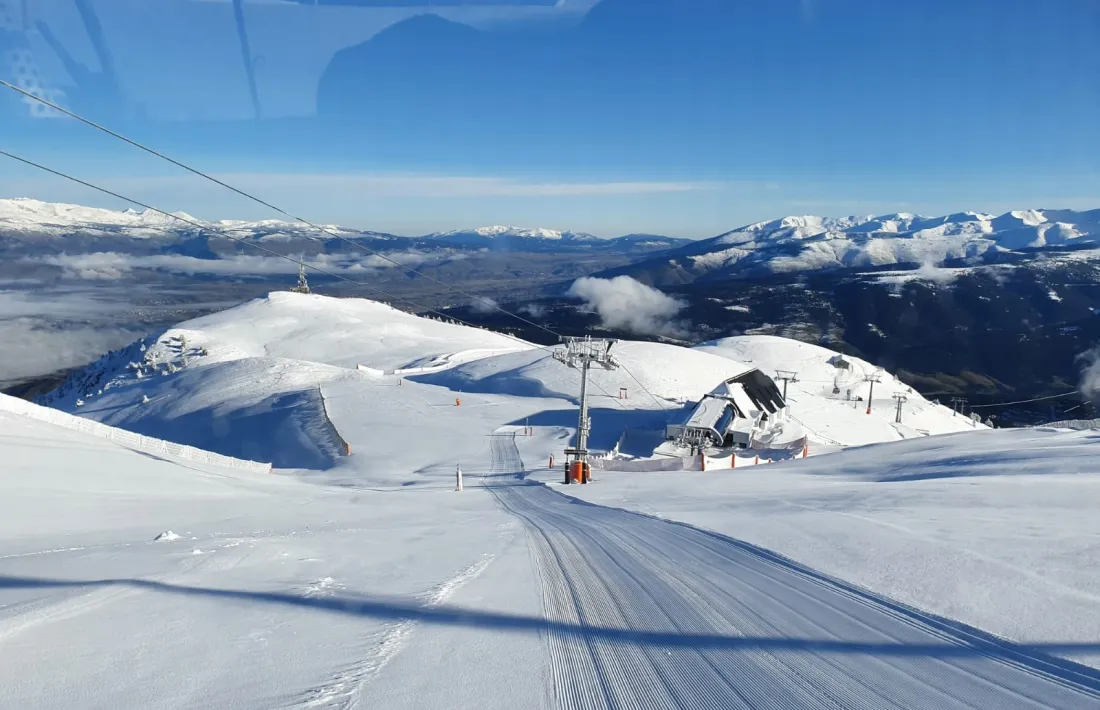 Vista de les pistes d'esquí de La Molina.