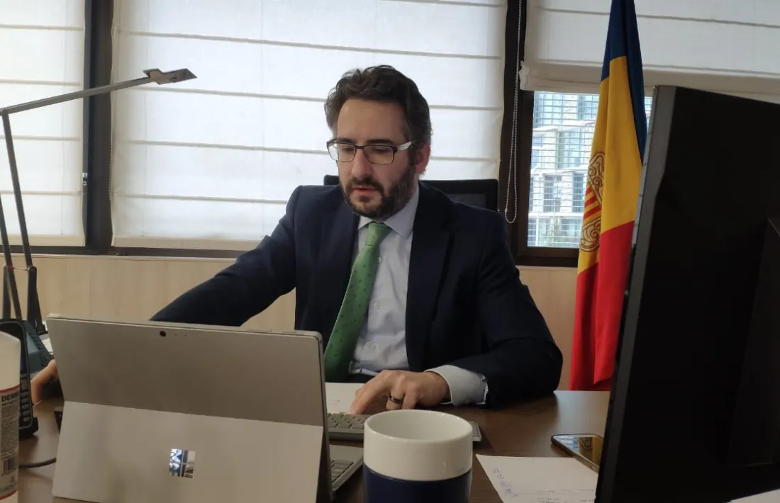 Eric Jover durant la trobada amb el ministre luxemburguès Pierre Gramegna.