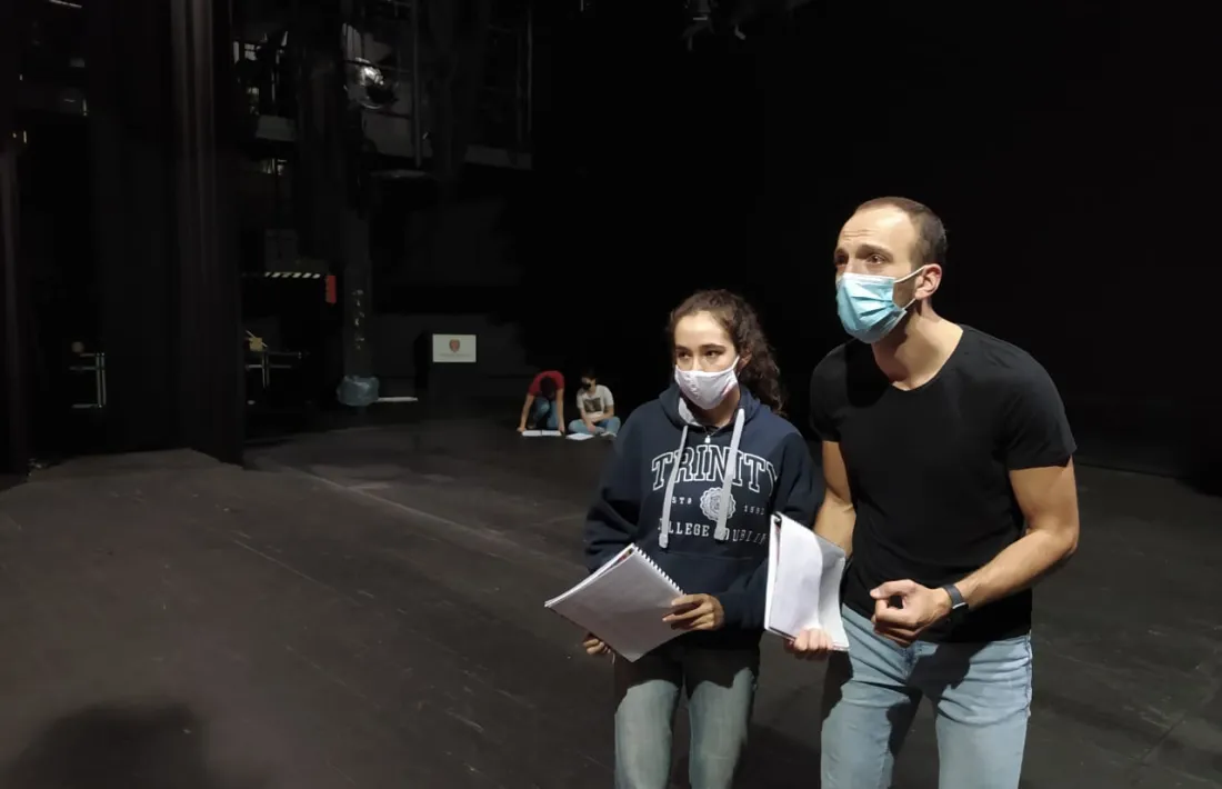 Laia Tarifa, Llucifer, i Jonathan Jiménez, Satanàs, als assajos dels Pastorets.