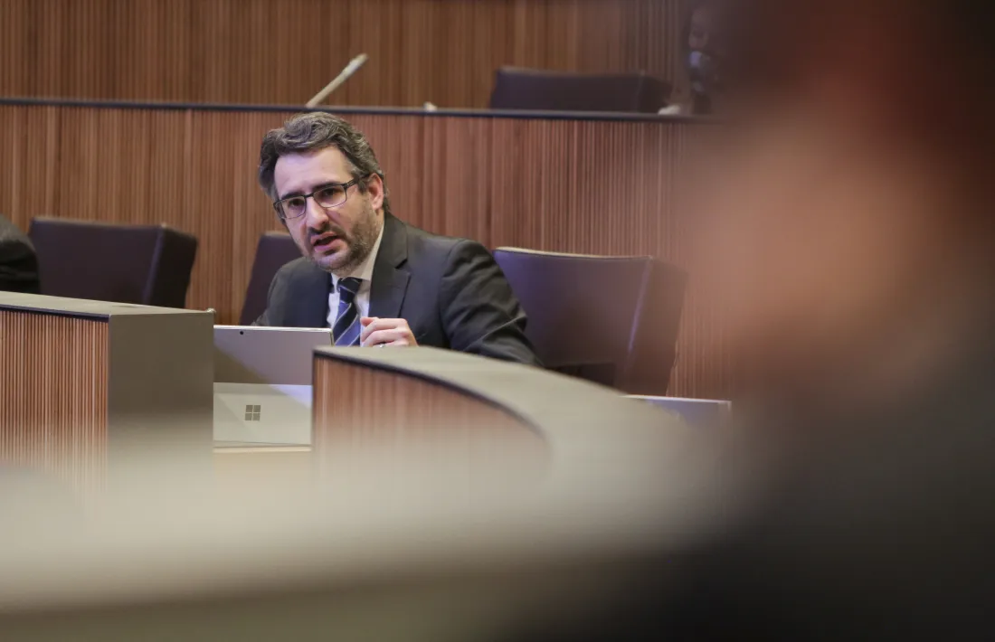 El ministre de Finances, Eric Jover, en una de les seves intervencions ahir al Consell General.