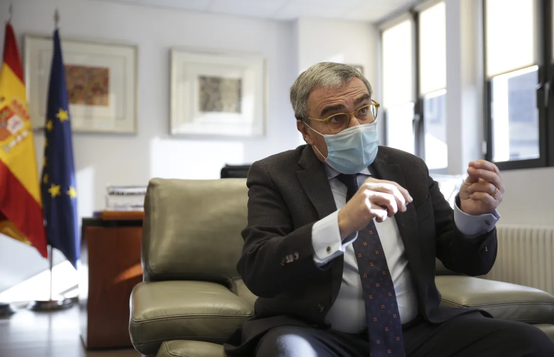 L'ambaixador Àngel Ros.