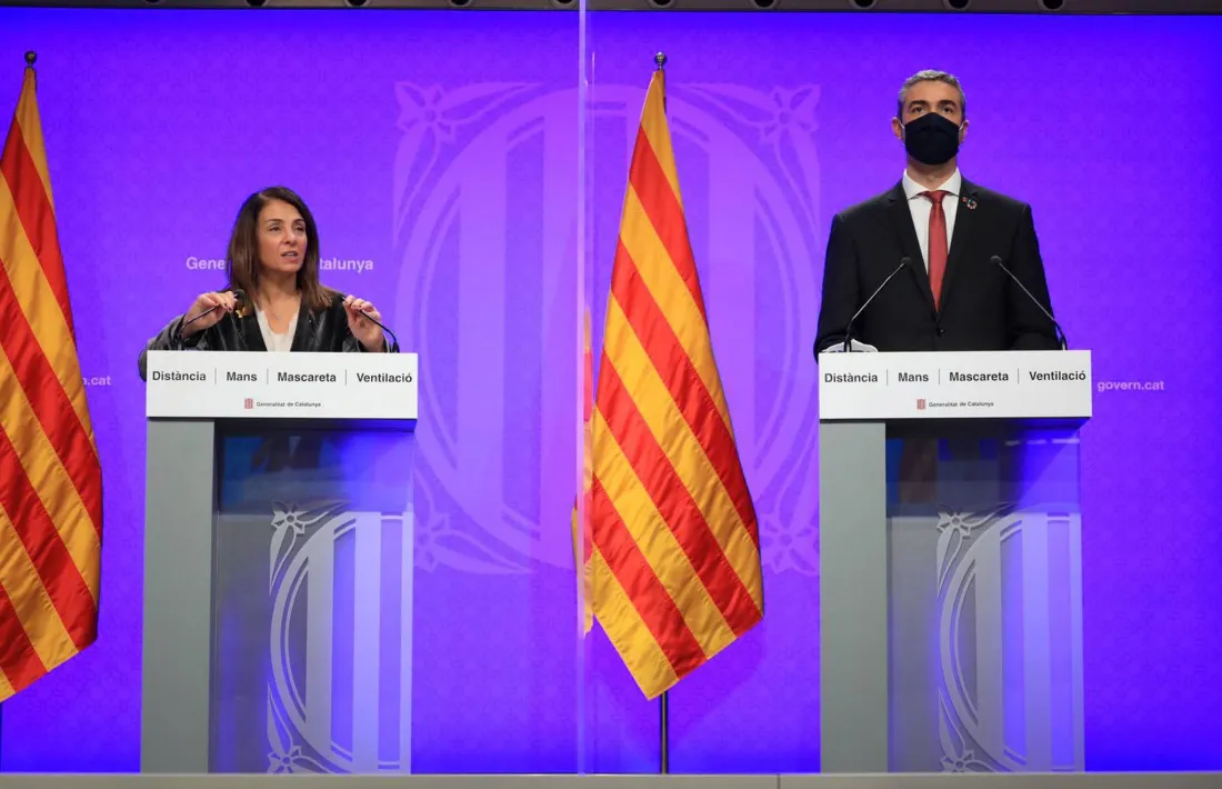La consellera Meritxell Budó i el conseller Bernat Solé, en la roda de premsa del Govern català d'avui.