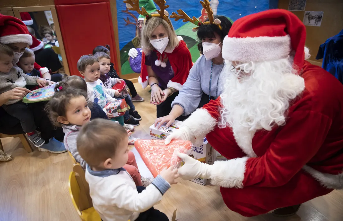 La visita del Pare Noel a les escoles bressol de la capital.