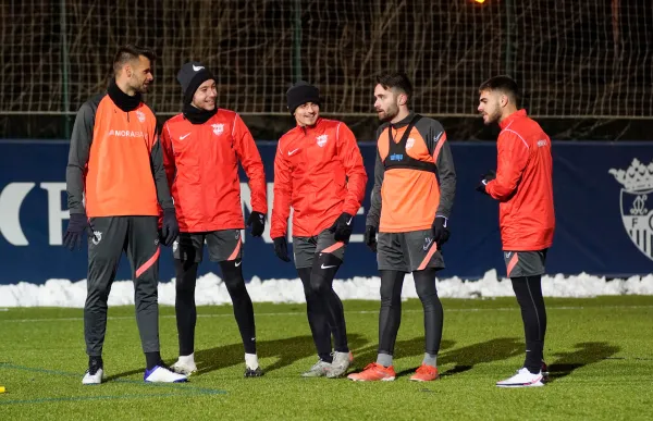 p._30_central_fc_andorra_entrenament_retorn