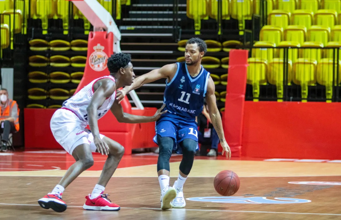  Clevin Hannah va anotar 9 punts i li va costar aturar Dee Bost i Marcos Knight.Foto: AS Mònaco