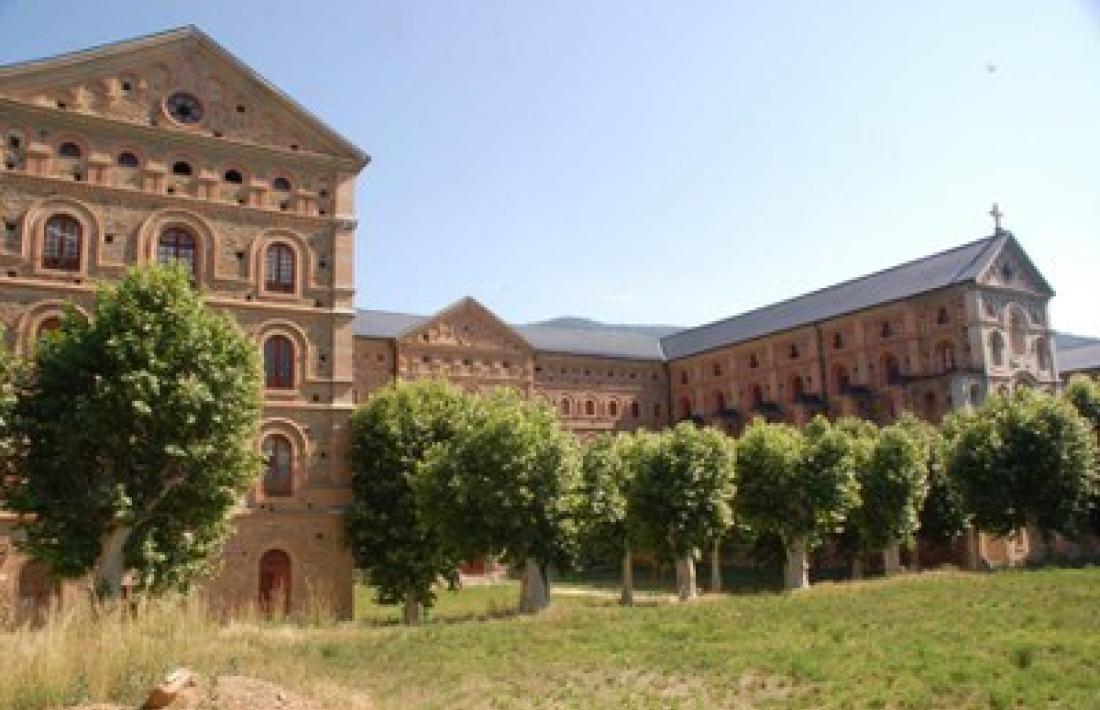 L'edifici del Seminari, a la Seu, cedit per allotjar els usuaris del centre sociosanitari de l'hospital. 