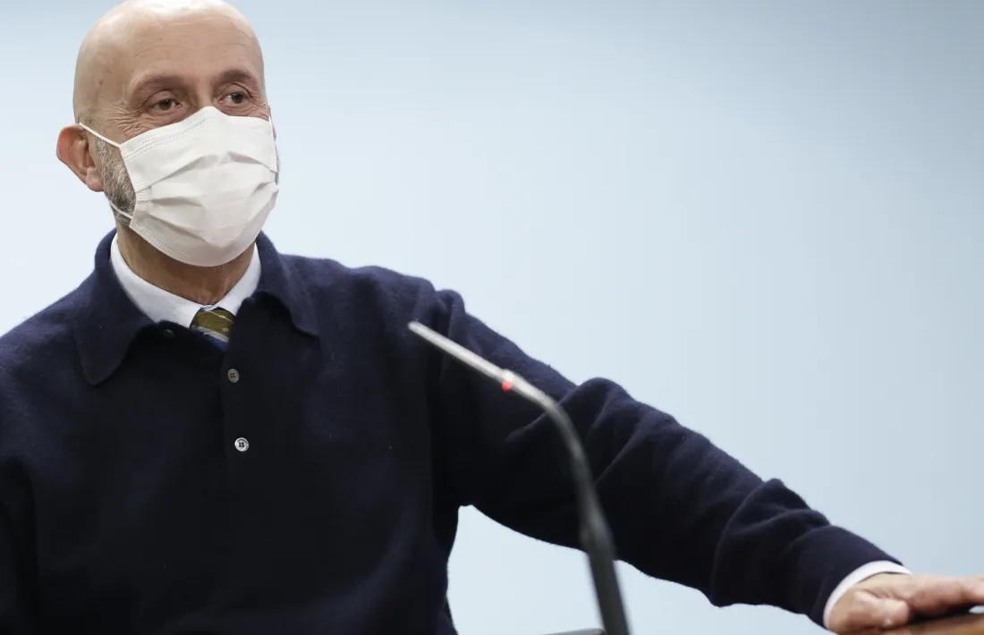 El ministre de Salut, Joan Martínez Benazet, en la roda de premsa d'aquesta tarda.