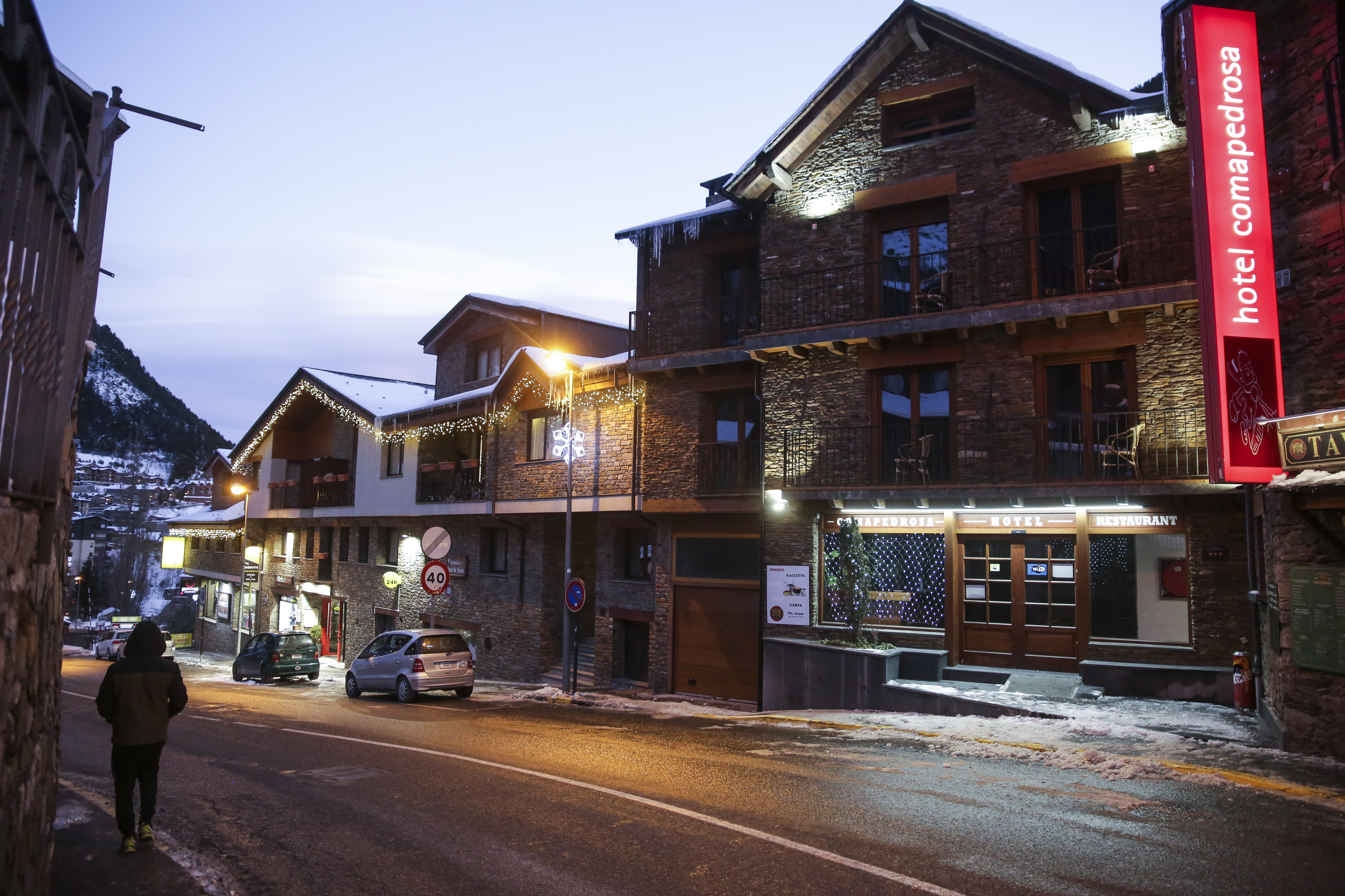 p._03_arinsal_hotel_-_facundo_santana