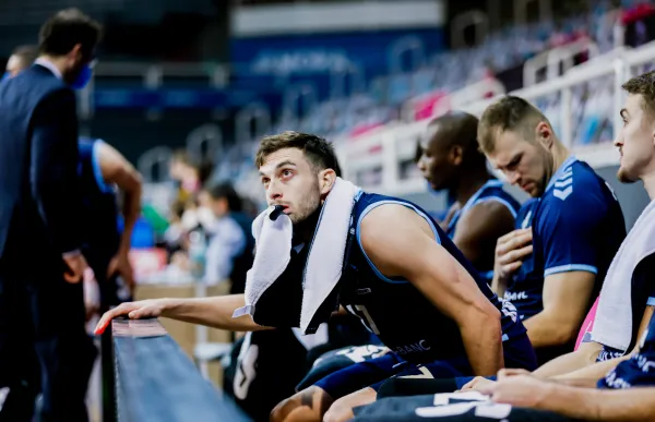 p._28_central_sergi_garcia