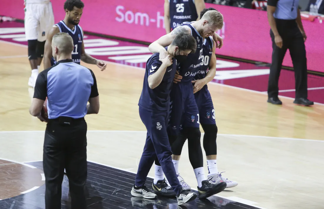 L'aler islandès es va lesionar dimecres a l'inici del partit contra l'Unics.