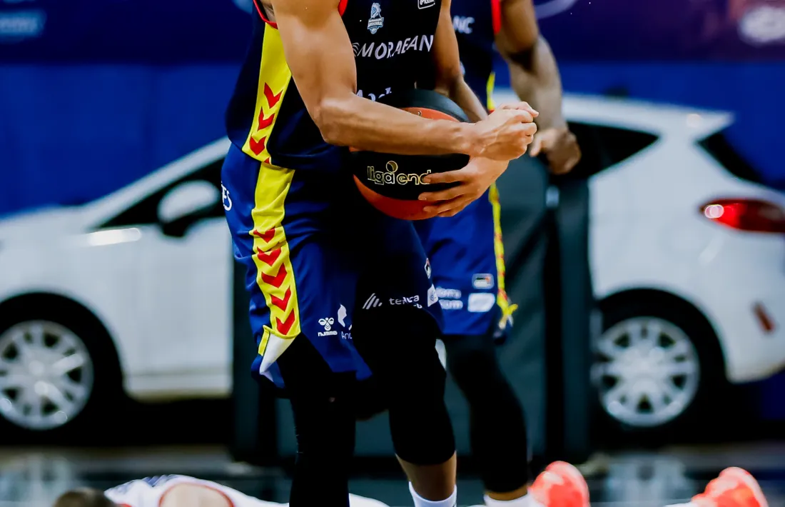 El base Clevin Hannah va liderar la vuitena victòria del curs a l’ACB contra el Bilbao.Foto: ACB Photo / Albert Martín