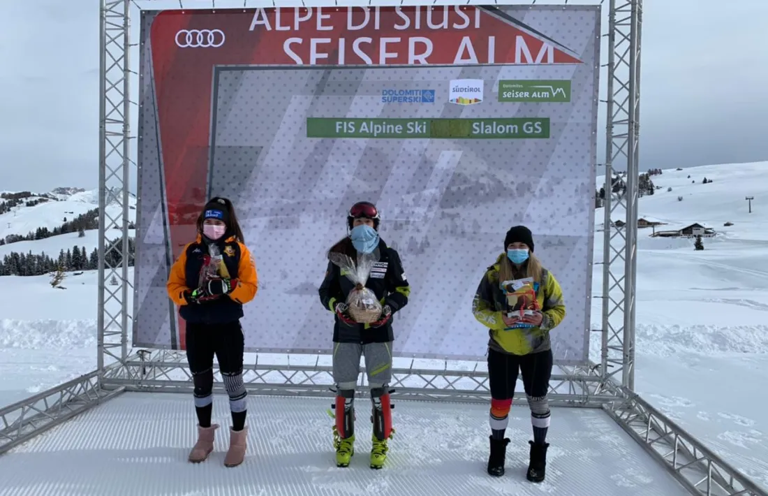 Carla Mijares, al podi d’Alpe di Siusi. Foto: FAE