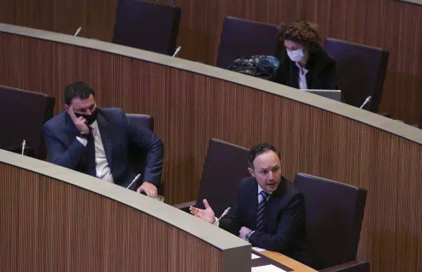 p._05_espot_gallardo_cg_-_facundo_santana