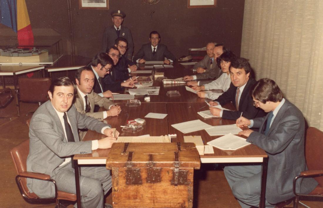 Puidellívol en una reunió del Consell del Quart d'Andorra, l'any 1976.