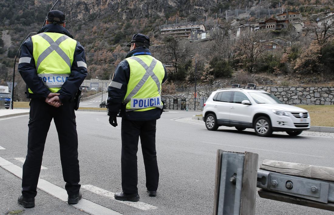 Imatge d'arxiu d'un control policial.