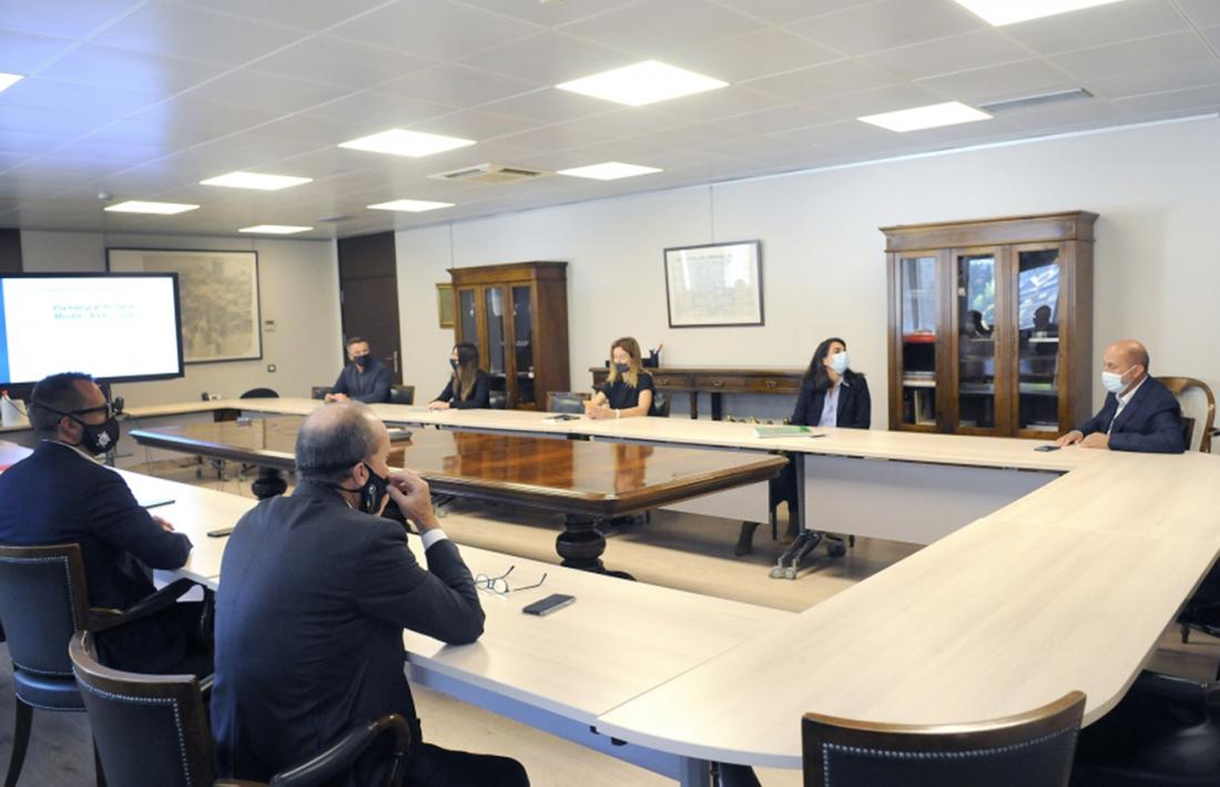 Una de les reunions de l’elaboració del Pla de mental i addicions.