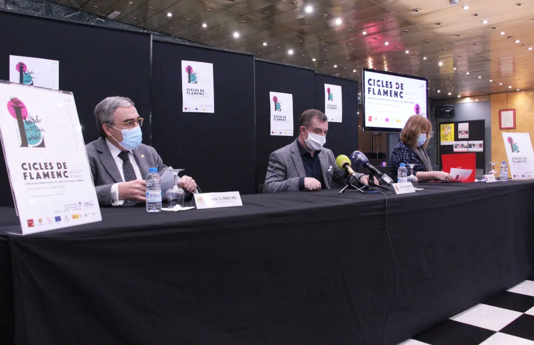 Un moment de la presentació, aquest migdia.