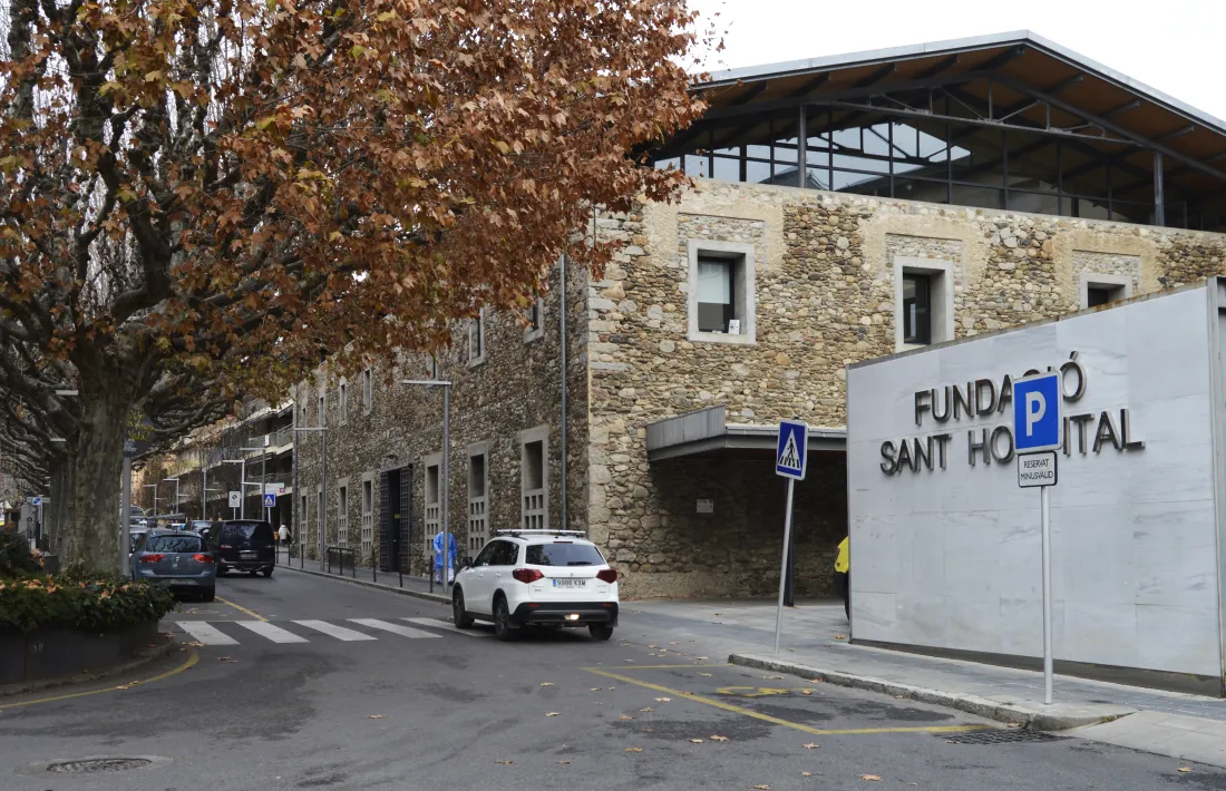 Exterior de la Fundació Sant Hospital, al final del passeig Joan Brudieu. 