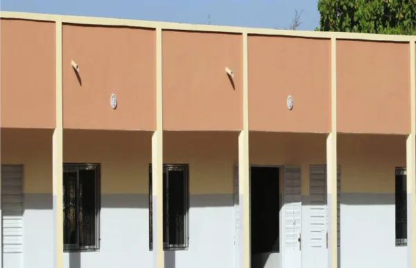 p._07_1._escola_senegal_-_mans_unides