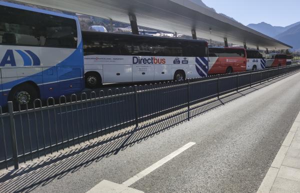 p._07_vehicles_estacio_busos_facundo_santana