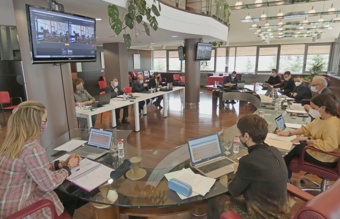 Un moment de la sessió del Consell de Comú de Canillo, ahir al matí.