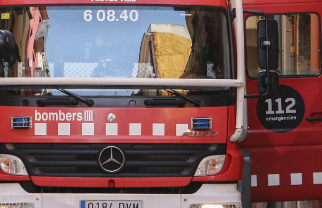 Els bombers van realitzar el rescat amb mitjans terrestres