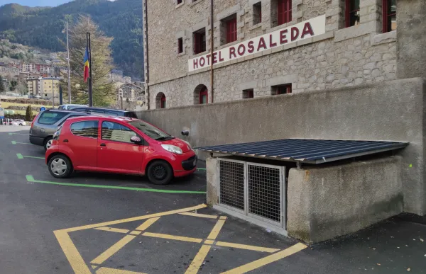 p._17_aparcament_rosaleda_-_facundo_santana