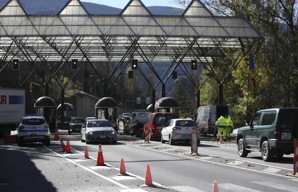 p._03_frontera_-_facundo_santana