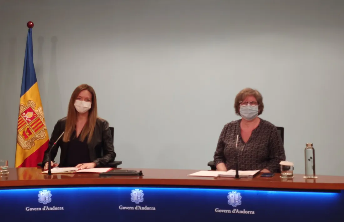 Helena Mas i Rosa Vida, en la roda de premsa d'aquest migdia.