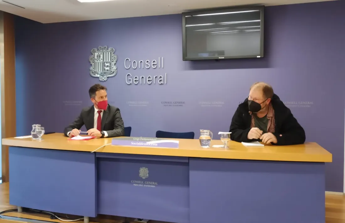 Els parlamentaris socialdemòcrates Pere López i Jordi Font van compareixer ahir al Consell General.