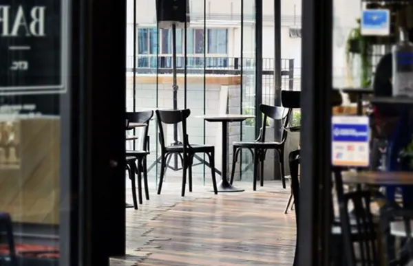 153883_bar