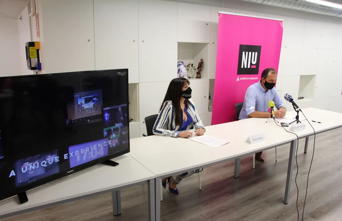 El responsable i la coordinadora del Niu, Miquel Gouarré i Marta Ambor, durant la roda de premsa.
