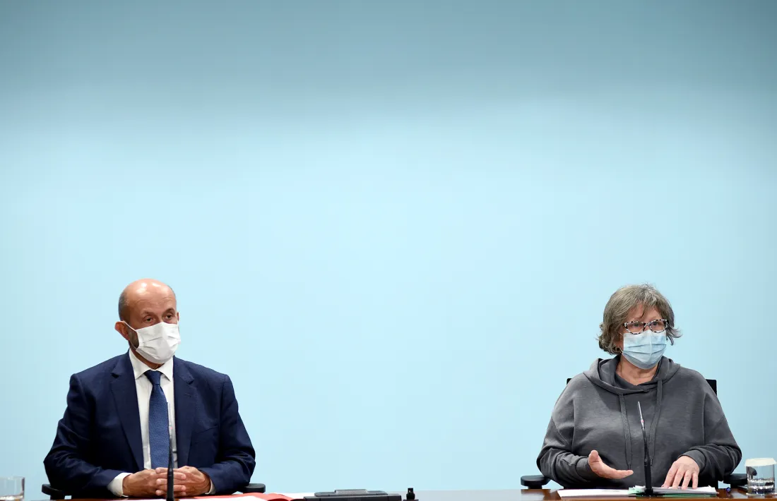Joan Martínez Benazet i Rosa Vidal, en la roda de premsa d'aquest migdia.