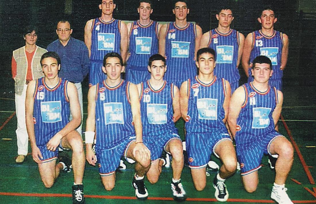 El Vallgas Andorra júnior, dirigit per Carles de Bofarull, ‘Bufa’, que es va enfrontar al Barça al Lycée. Foto: Màrius Grau
