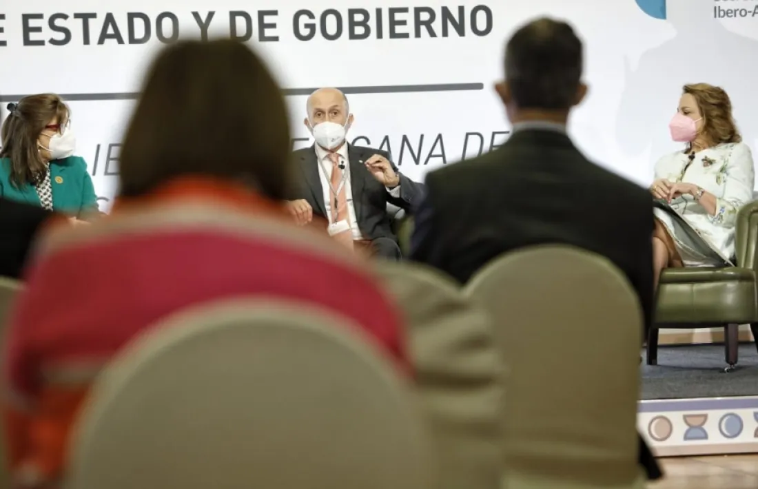 Un moment de l'acte en què ha pres part el ministre de Salut, Joan Martínez Benazet.